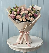 Букет цветов из:  Розы и Лизиантусы в Тавричанка
