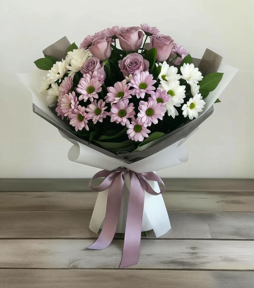 Букет цветов из: Хризантемы и Розы в Тавричанка