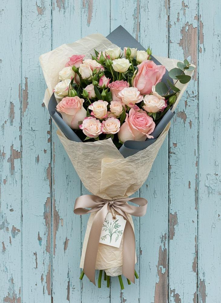 Букет цветов из: Розы в Тавричанка