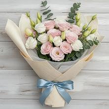 Букет цветов из:  Лизиантусы #REPLACE_PRED# Тавричанка