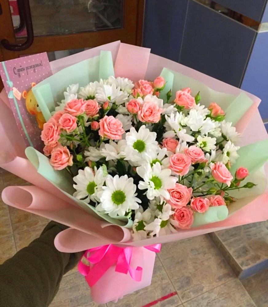 Букет цветов из: Розы и Хризантемы в Тавричанка