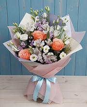 Букет цветов из:  Лизиантусы, Розы, Альстромерии и Гипсофила #REPLACE_PRED# Тавричанка
