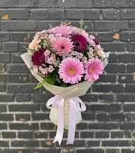 Букет цветов из:  Герберы и Хризантемы в Тавричанка