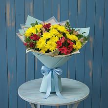 Букет цветов из:  Альстромерии и Хризантемы в Тавричанка
