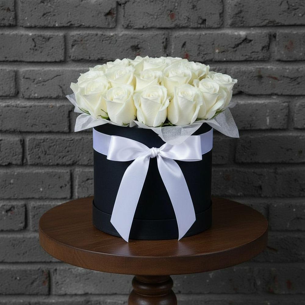 Цветочная композиция из Розы в шляпной коробке в Тавричанка